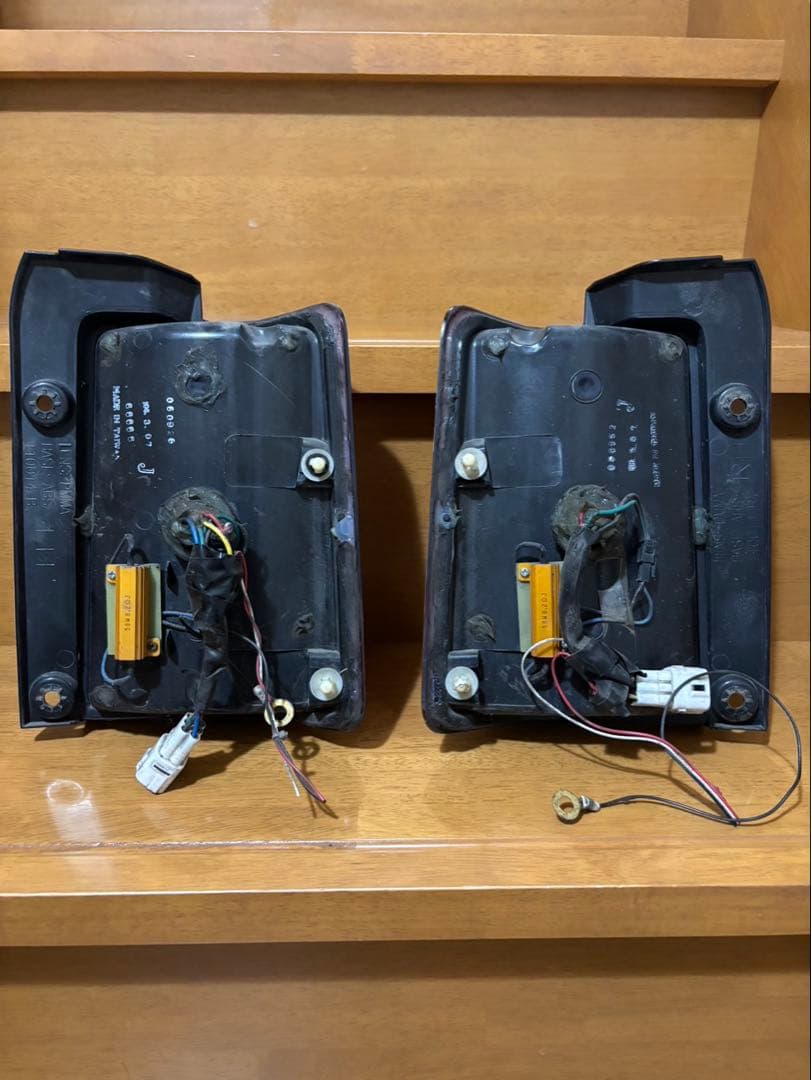 ☆ ムーヴコンテ L575S L585S LEDテールランプ ☆