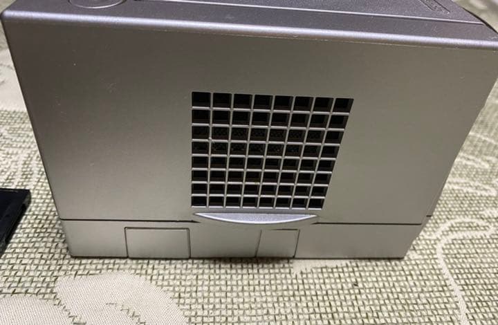 ゲームキューブ 本体　コントローラー　ケーブル類付属