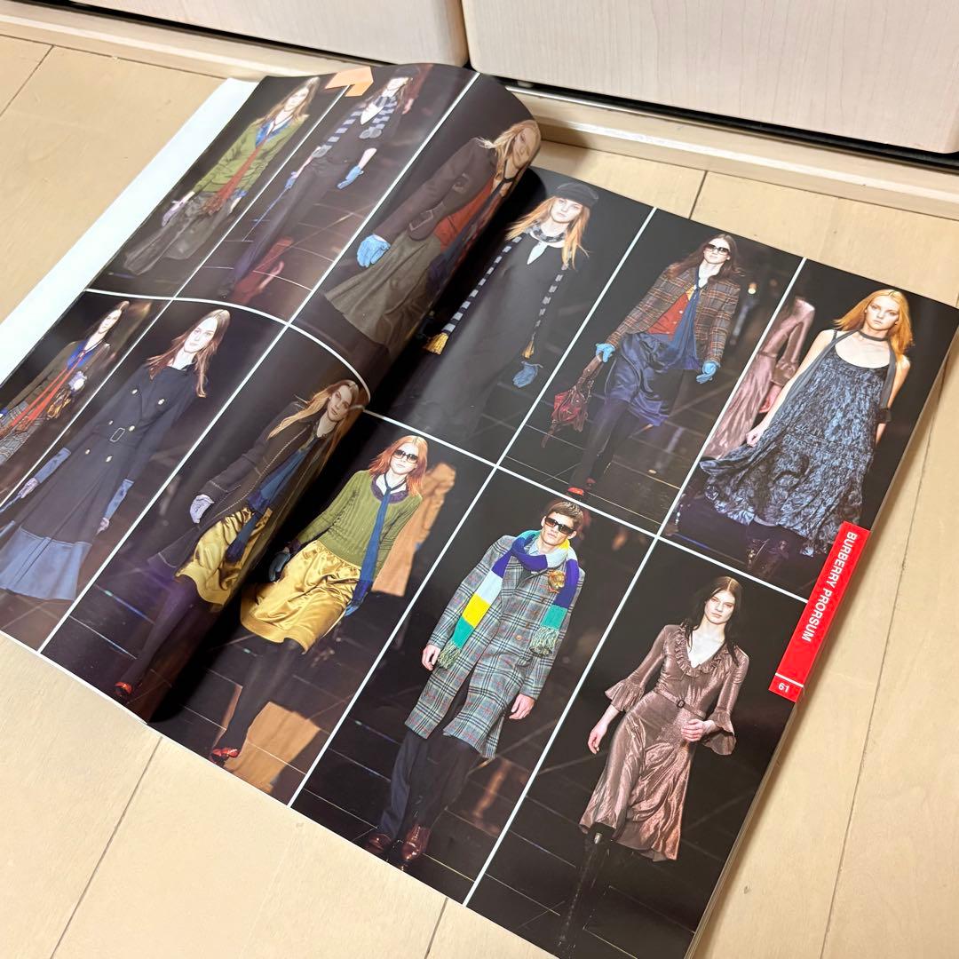 ファッションショー　collections コレクション　写真集　Y2K gap