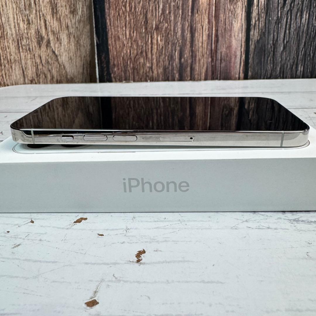 iPhone 13 Pro 256GB シルバー MLUP3J/A