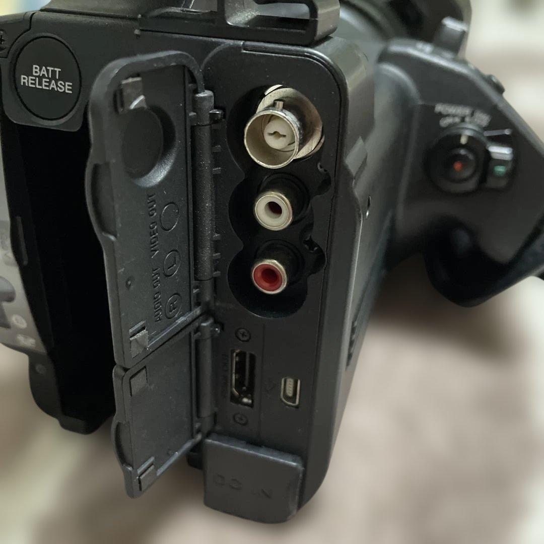 ビデオカメラ SONY HXR-NX3
