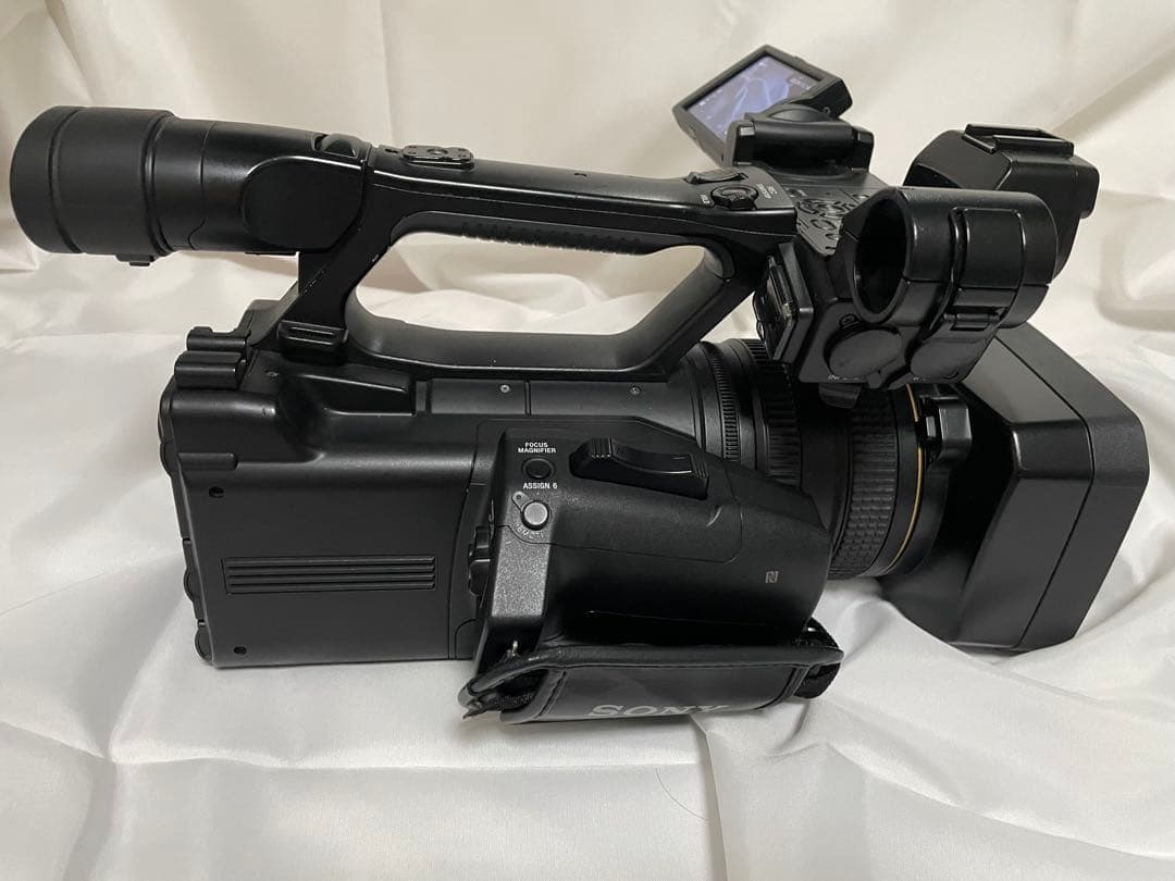 ビデオカメラ SONY HXR-NX3