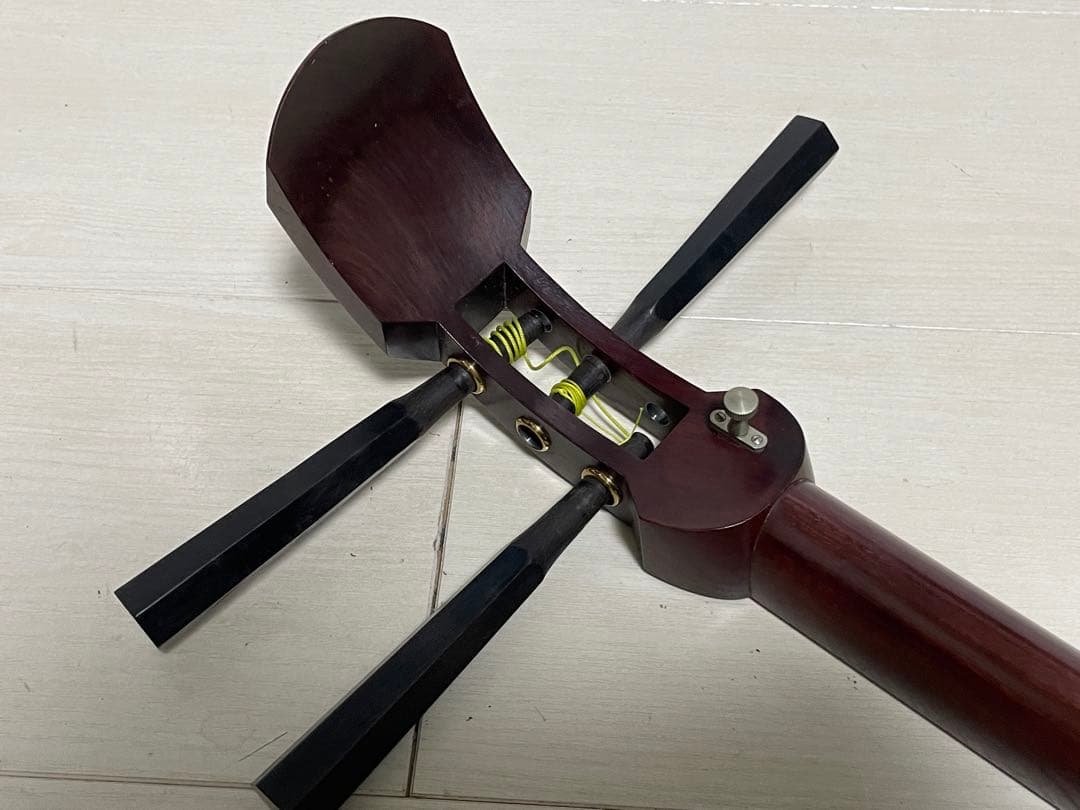 佐*広様 三味線 中棹 東サワリ 全長98cm 丸打胴 撥 駒 ハードケース 三