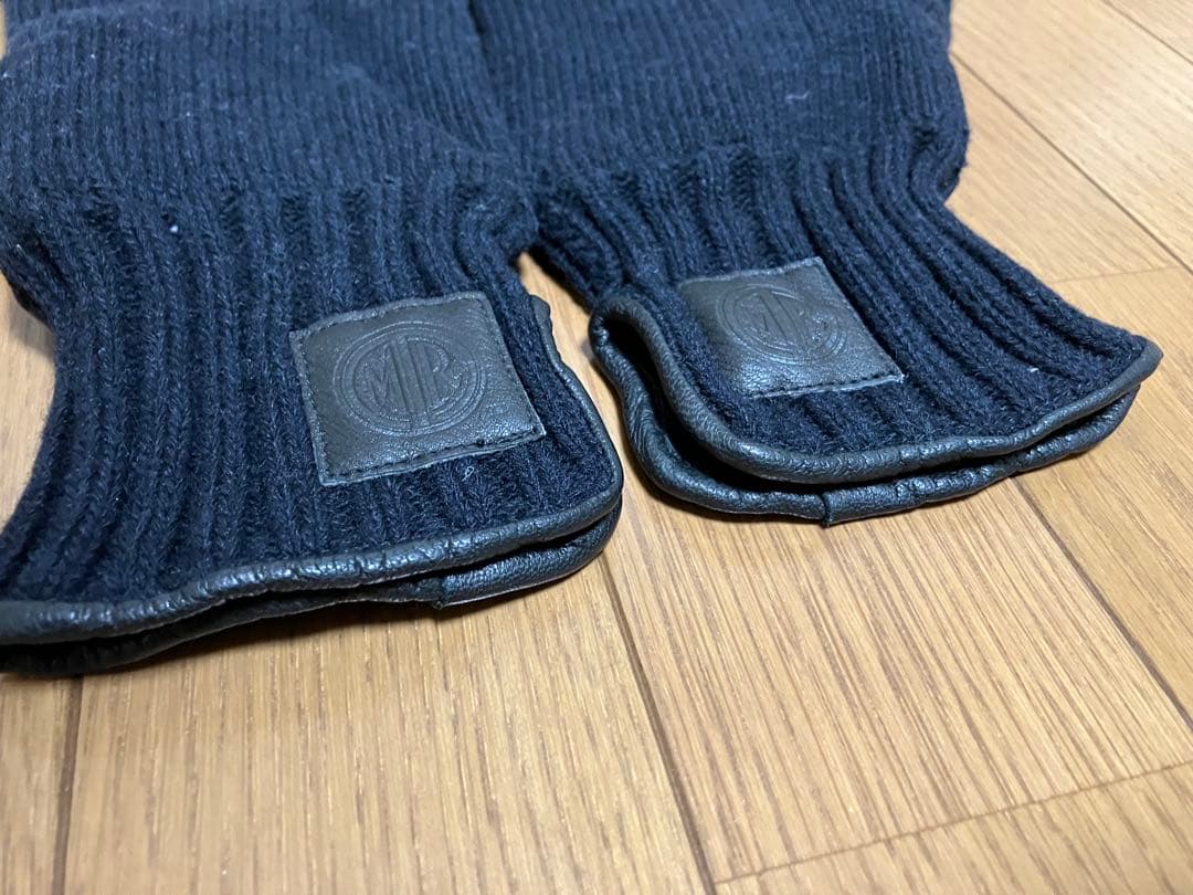 mout recon tailor ニットグローブ