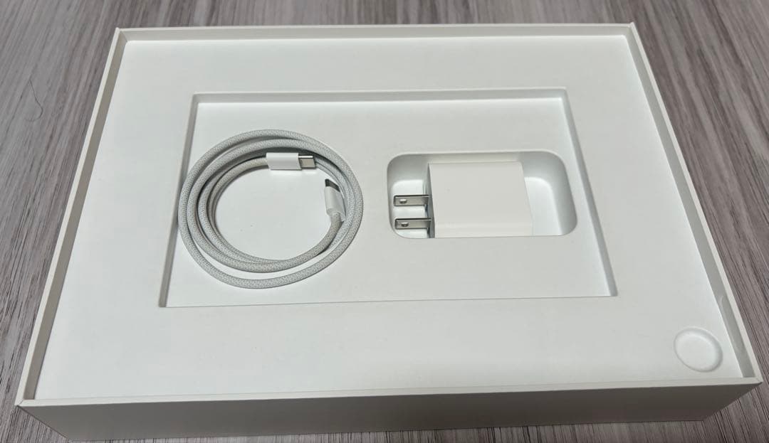 【箱あり】iPad Air11㌅Apple pencil Keyboardセット