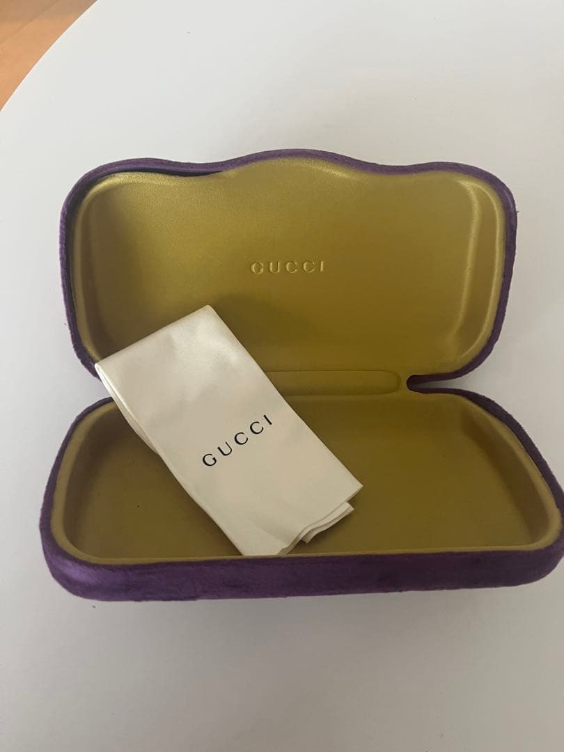 【GUCCI】 ピンク サングラス メガネケース付き