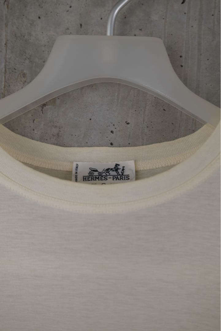 エルメス 象柄の刺繍 ヴィンテージTシャツ