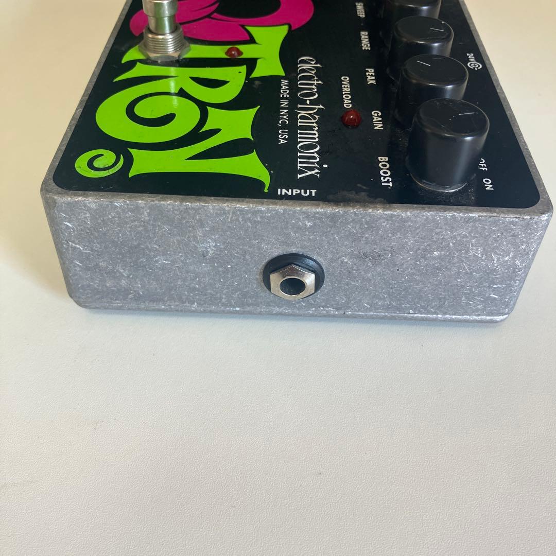 electro-harmonix Q Tron ベースエフェクター