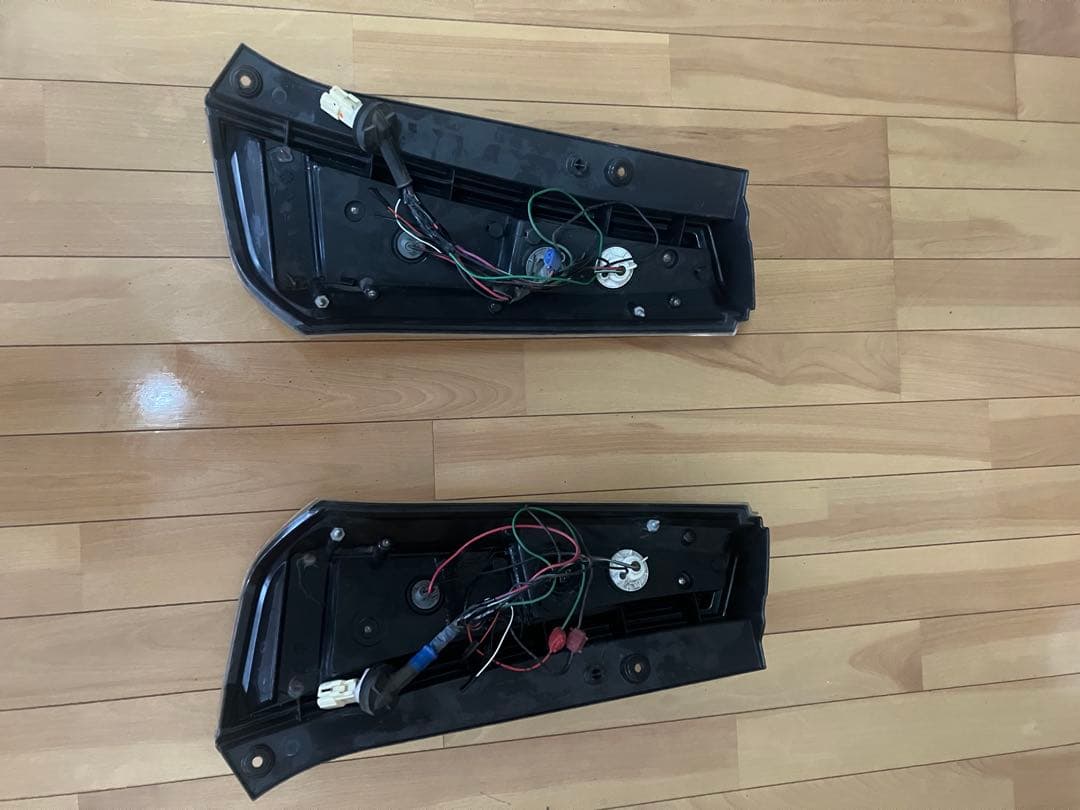 LEDテールランプ 2個セット(ｍｈ23ワゴンrスティングレー用￼)