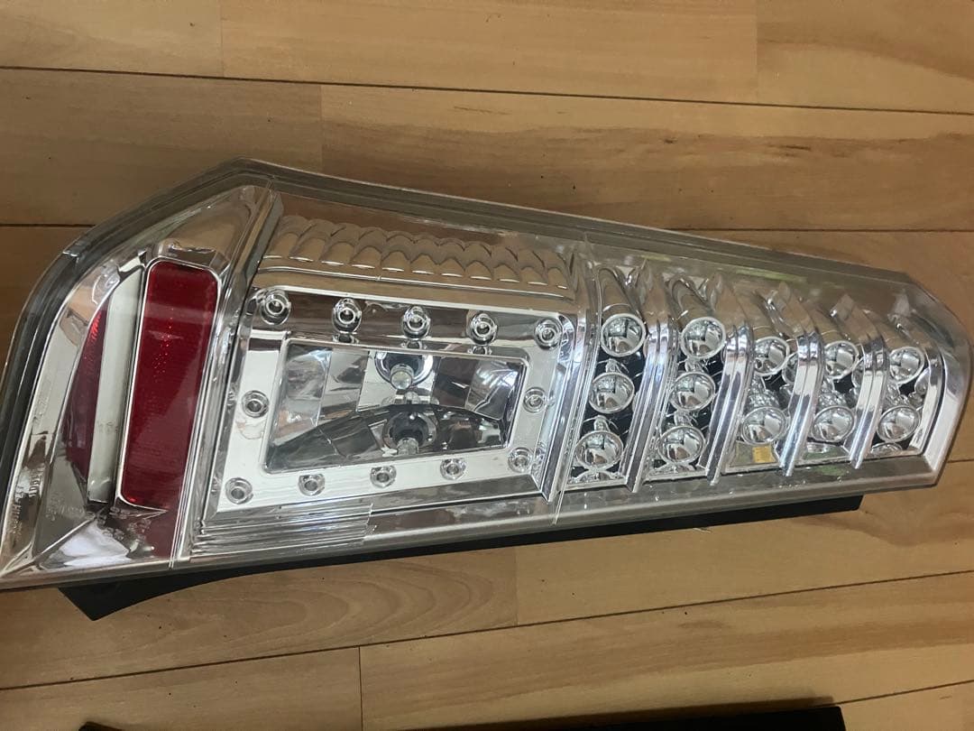 LEDテールランプ 2個セット(ｍｈ23ワゴンrスティングレー用￼)