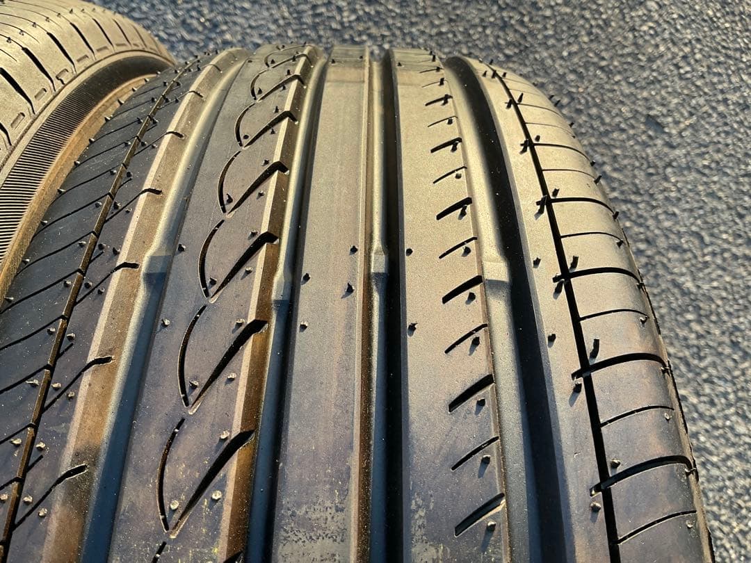 【送料無料】ヨコハマ　アドバンdBデシベル　205/60R16 新古タイヤ4本