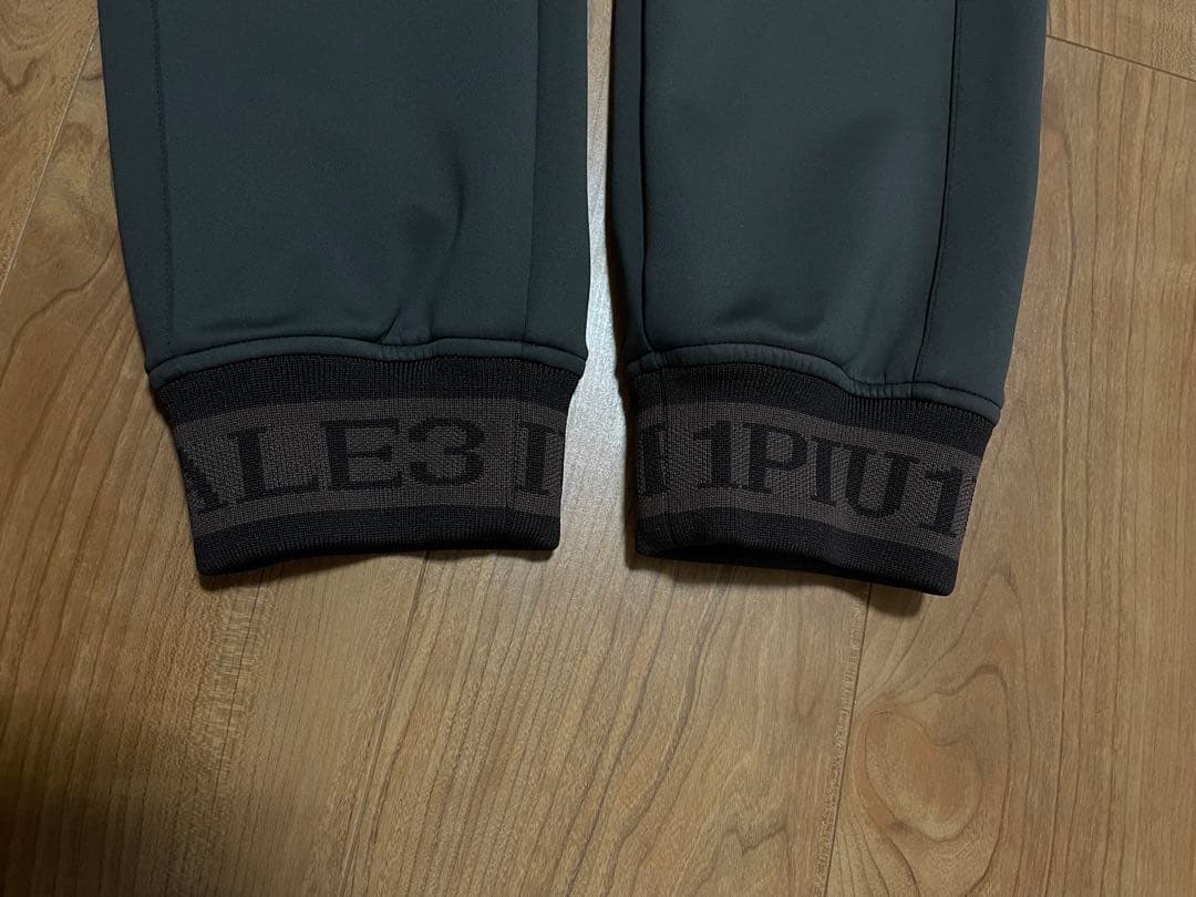 定価21万　1piu1uguale3 セットアップ　ブラウン　Ⅴ ジャージ