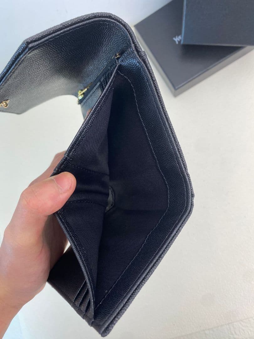YSL ブラック 三つ折り財布