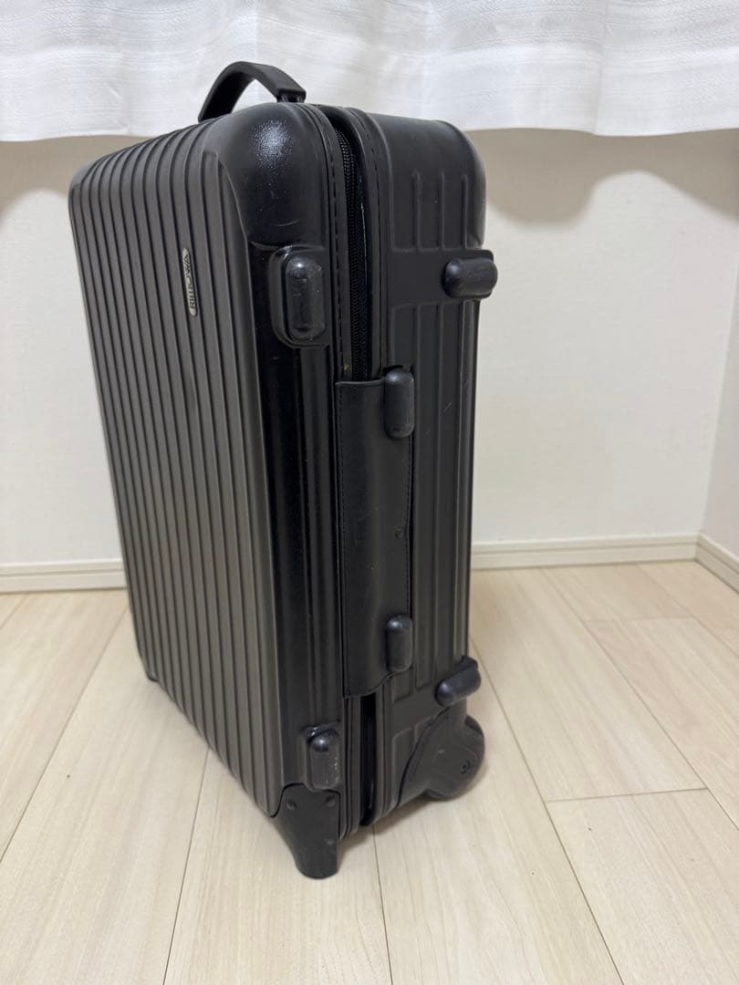 リモワ Remowa サルサ　35L 2輪　機内持込可　ブラック