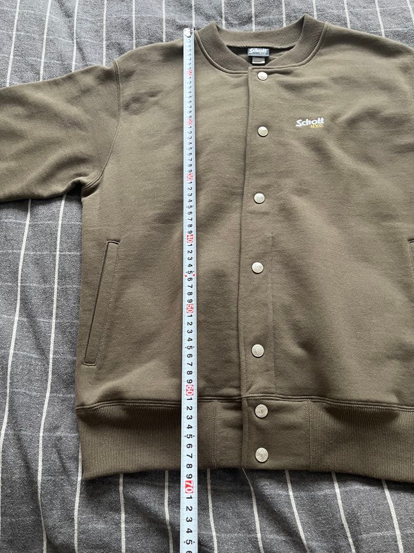 Schott オリーブ ボタン付きスウェット