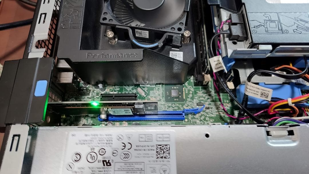 つむ　OPTIPLEX 9020 SFF M.2 NVME起動可ベアボーン