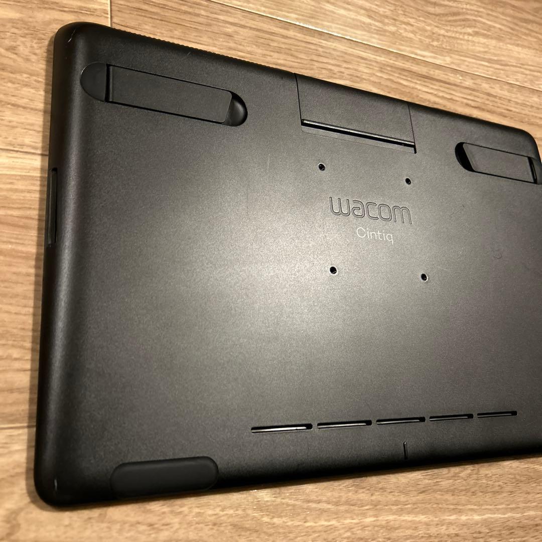 Wacom Cintiq 16 液タブ