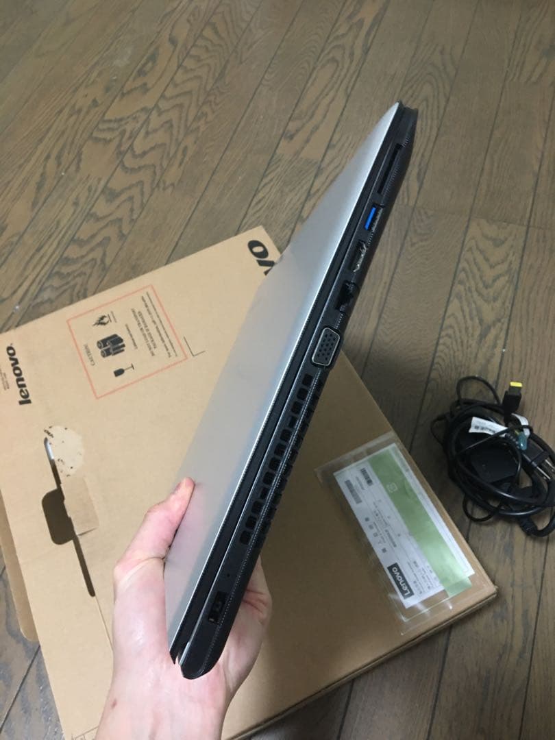 Lenovo ideapad 300-15IBR ノートPC