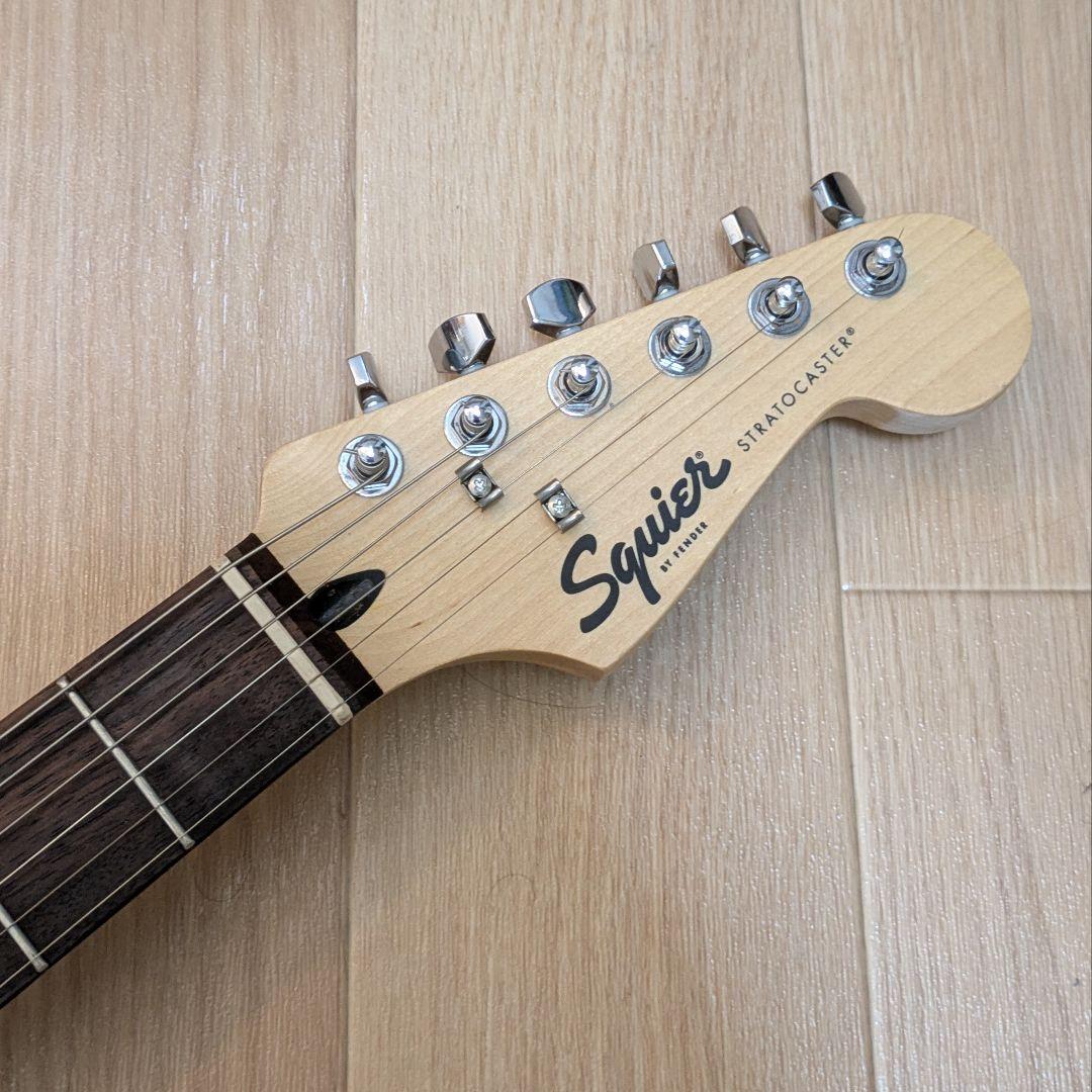 Squier BY Fender　ストラトキャスター