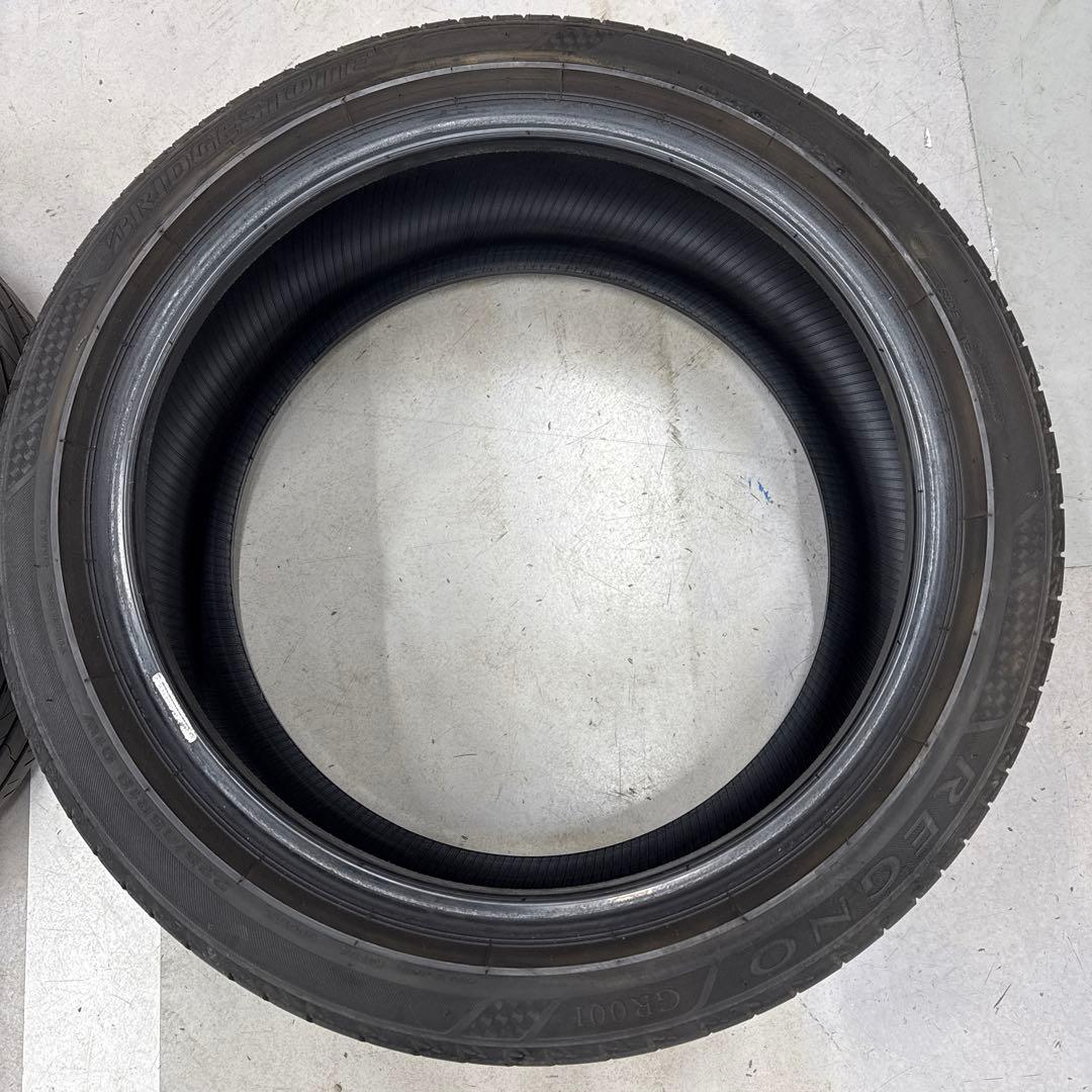 225/45R18 レグノ 2本セット