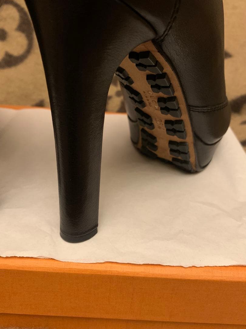 GUCCI グッチ　ハイヒールブーツ ブラック