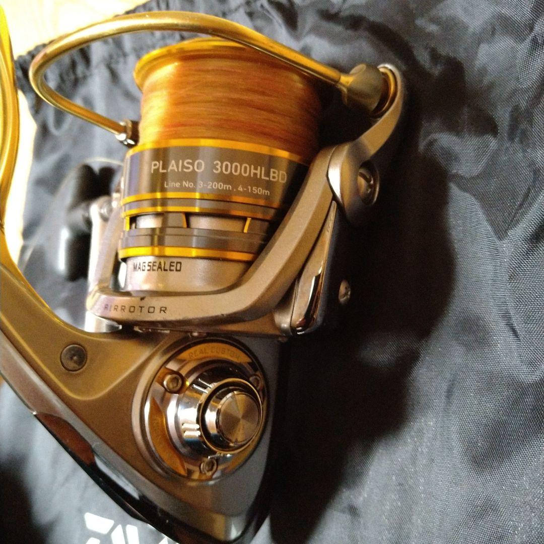 Daiwa レバーブレーキスピニングリール プレイソ3000HLBD 収納袋付き