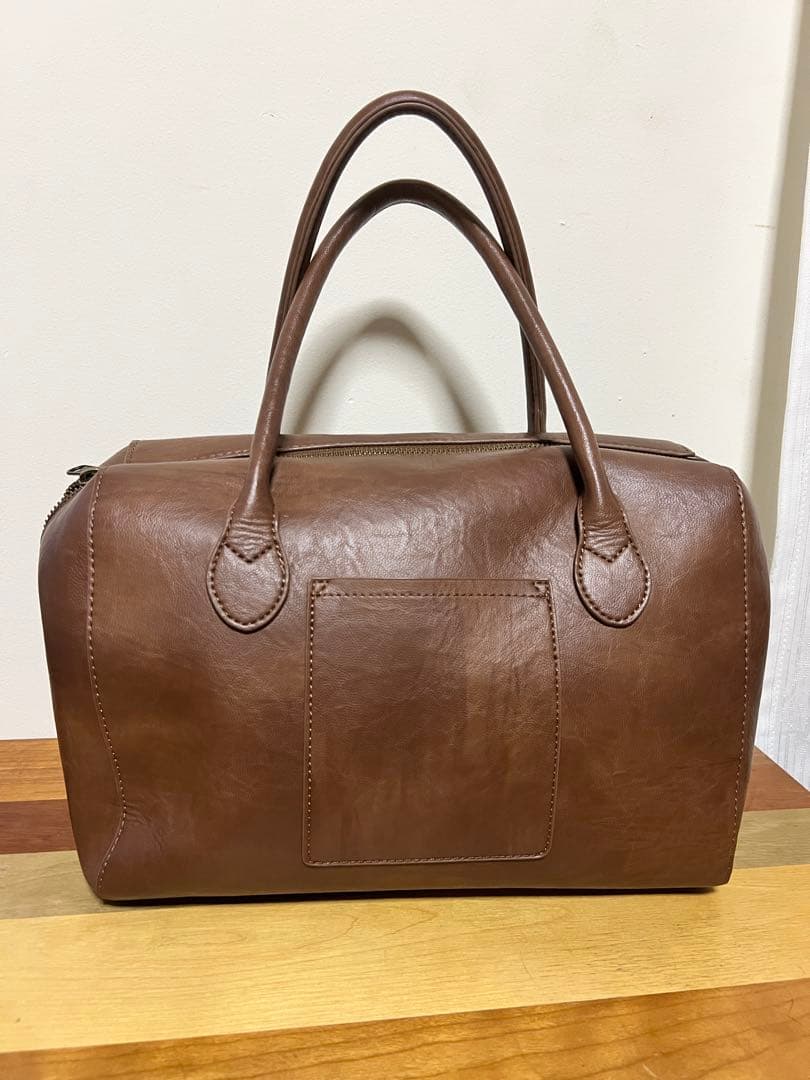 バッグ Leather boston bag / brown