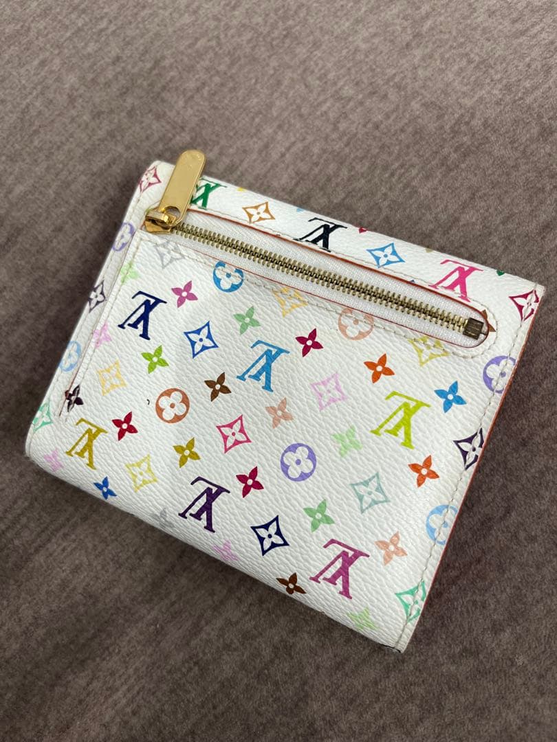 ルイヴィトン　折りたたみ財布