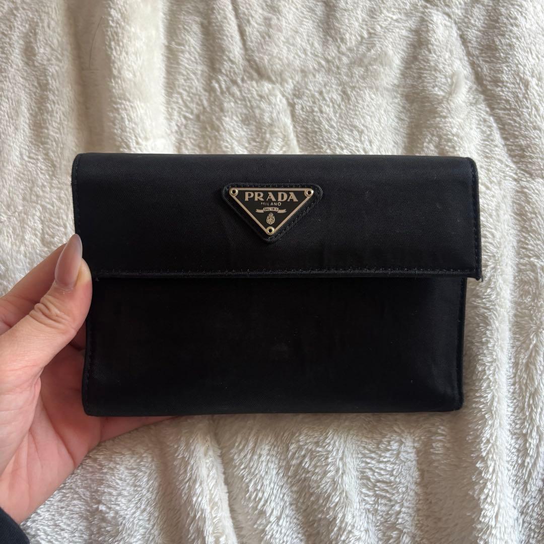 PRADA プラダ　財布　ウォレット