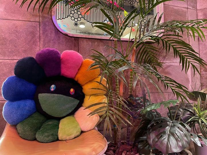 村上隆　お花クッション Rainbow&Black (60cm)