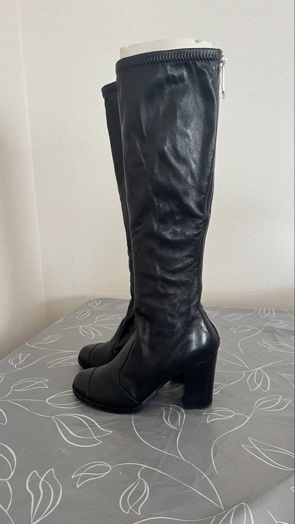 美品シャネルCHANELロングブーツ 高ヒール黒/袋付き36