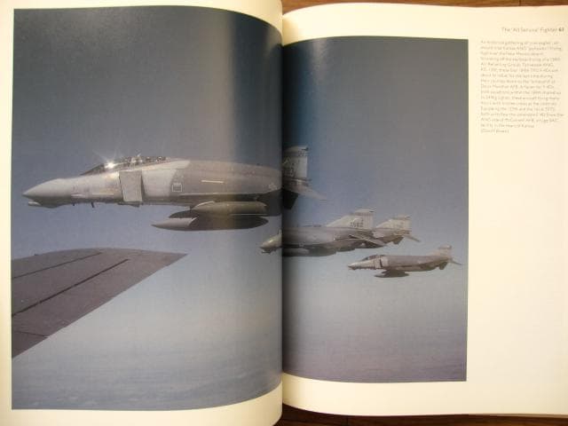 洋書 F-4 Phantom II / Tony Holmes