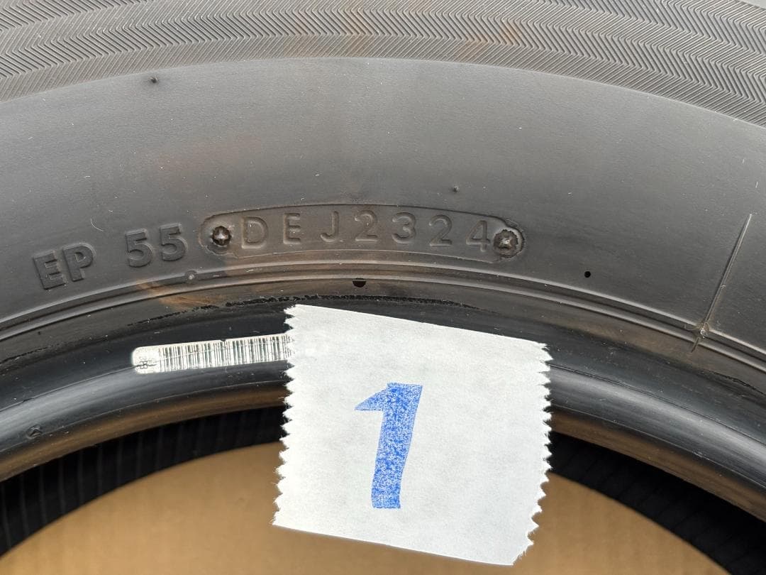 ハイエース純正タイヤ　BSエコピア195/80R15 LT （Ａ-2本セット）