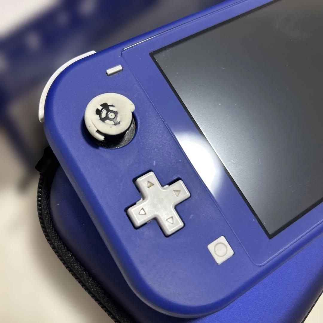 任天堂Switch Lite 本体 ケース付き