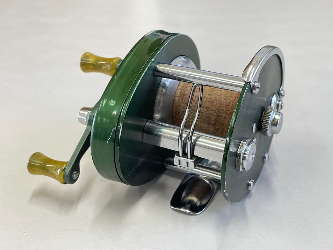 リール Shakespeare 1973 Sportcast MODEL FK