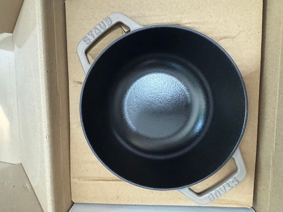 ストウブSTAUB ワナベ18センチ　リネン