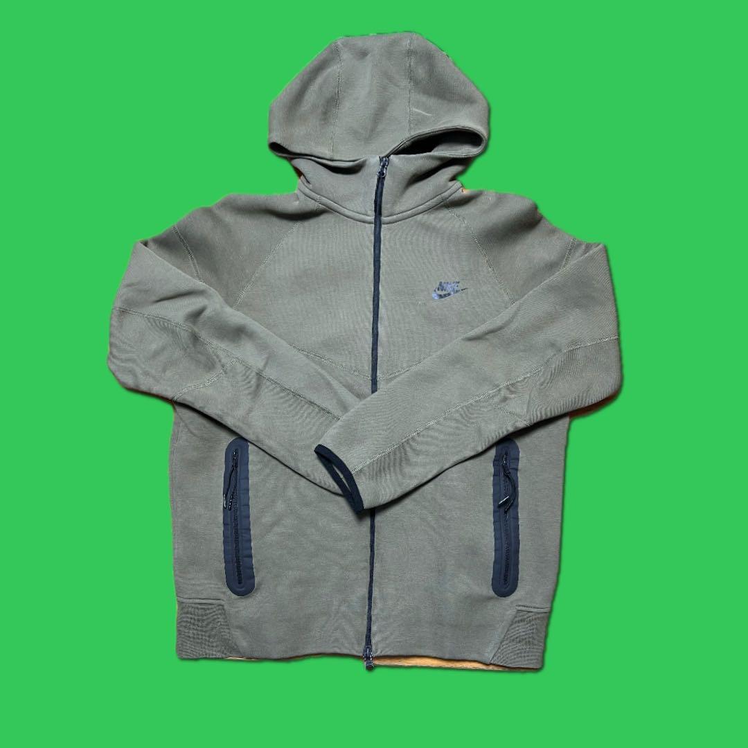 Nike テックフリース　オリーブグリーンジャージ上下セット　上着Ｌ.パンツＭ