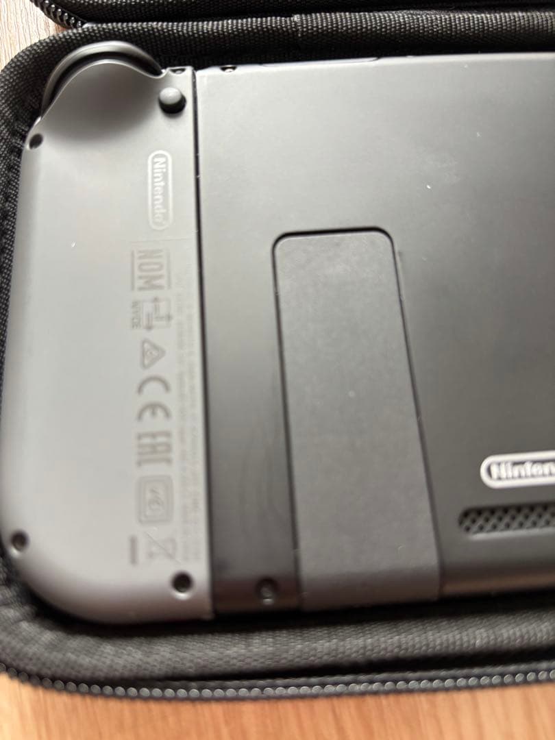 Nintendo Switch グレー 本体セット　おまけ付き