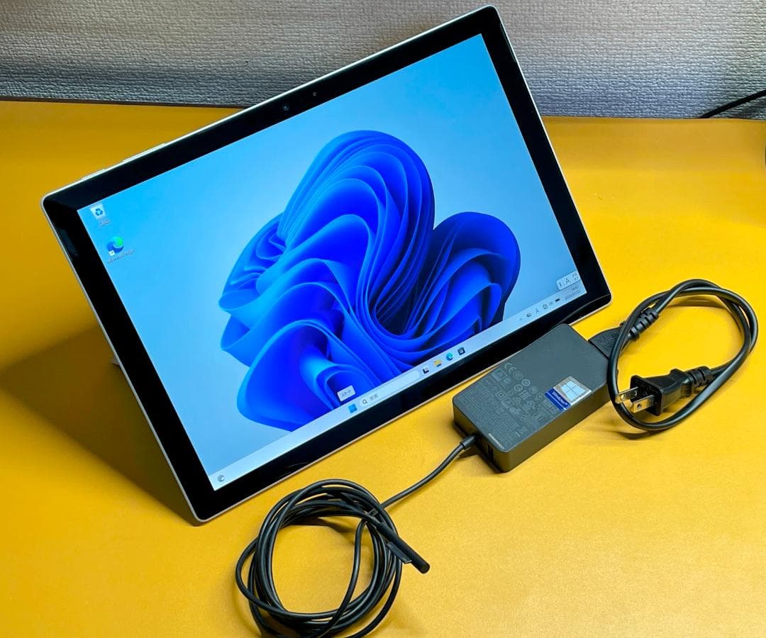 [中古] SurfacePro 5 Corei5 4GB 128GB