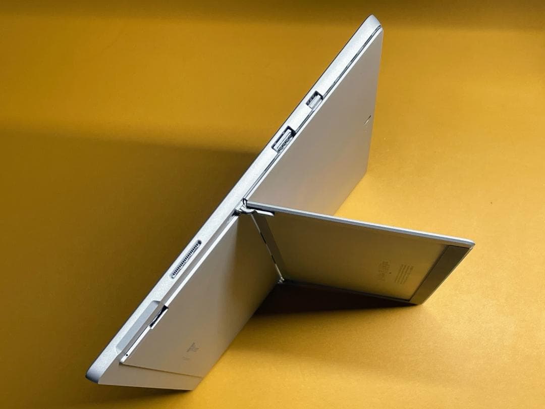[中古] SurfacePro 5 Corei5 4GB 128GB