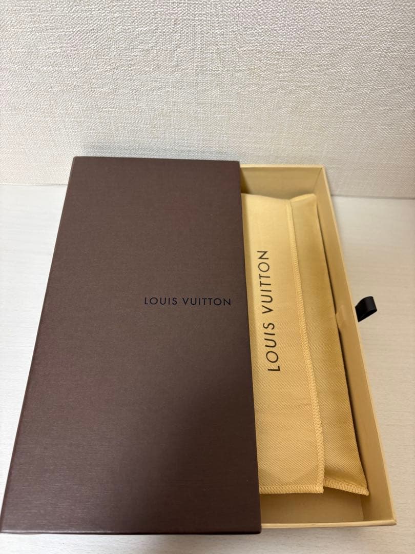 Louis Vuitton 二つ折り財布 パープル系