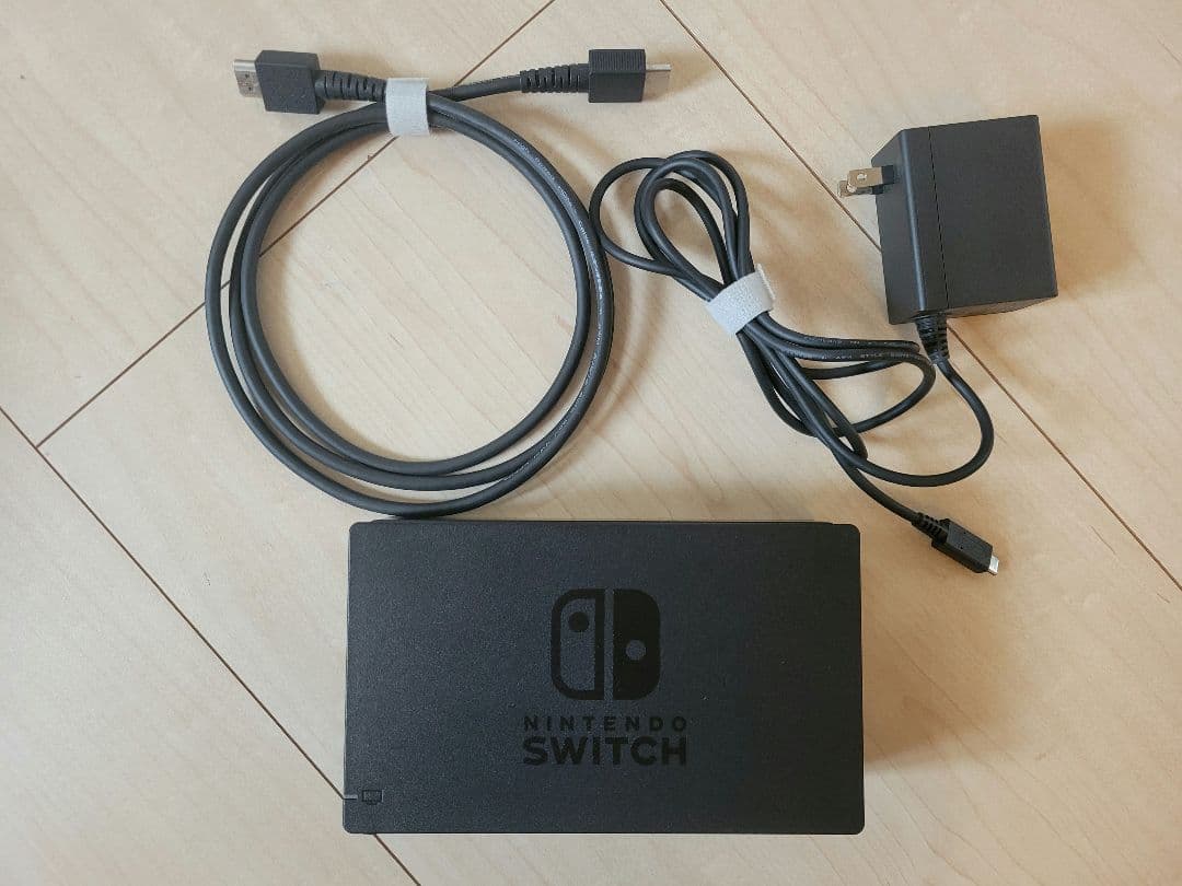 プロコン付きNintendo switch 本体【美品】