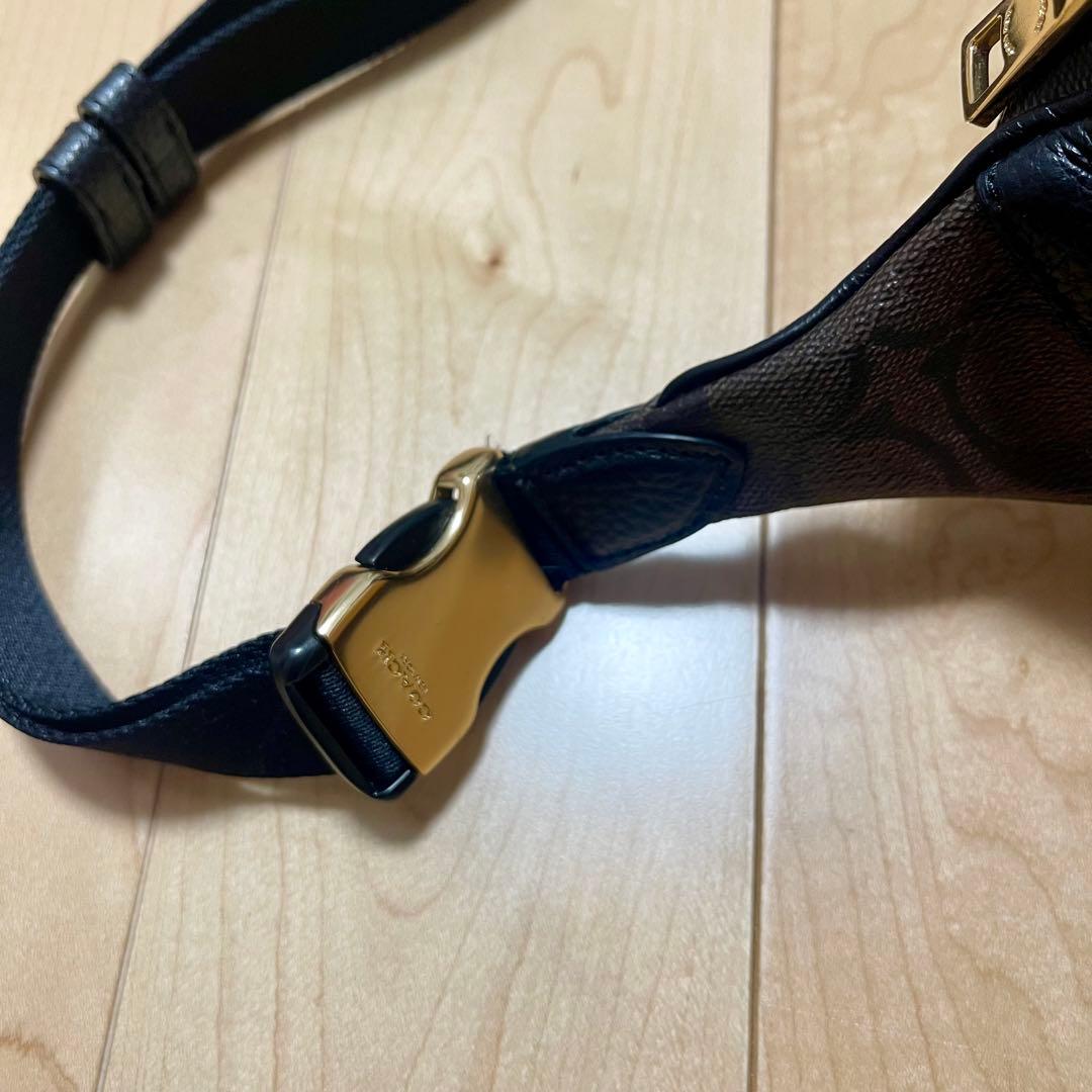 COACH コーチ　ショルダーバッグ