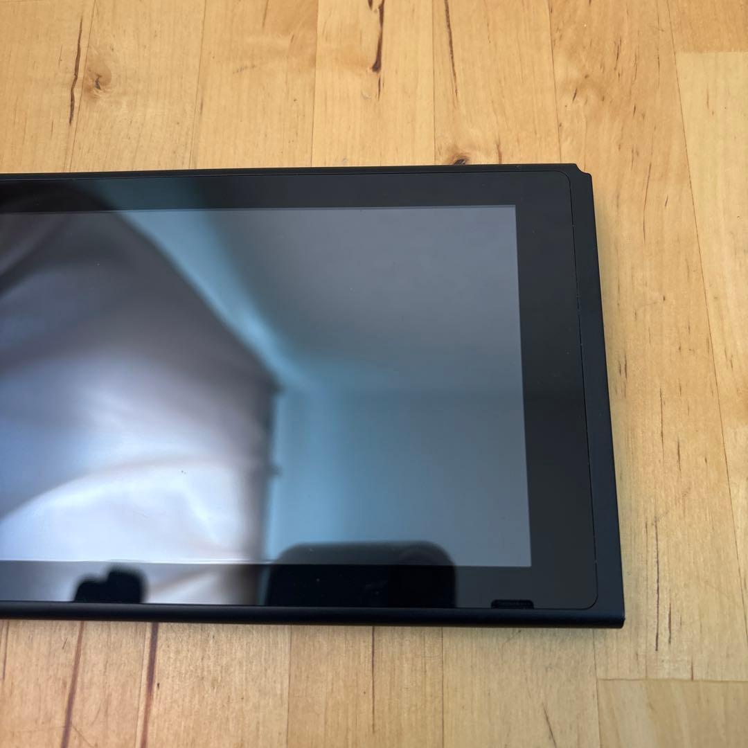 ニンテンドースイッチ　hac-001 2022年製　初期化済み　(d