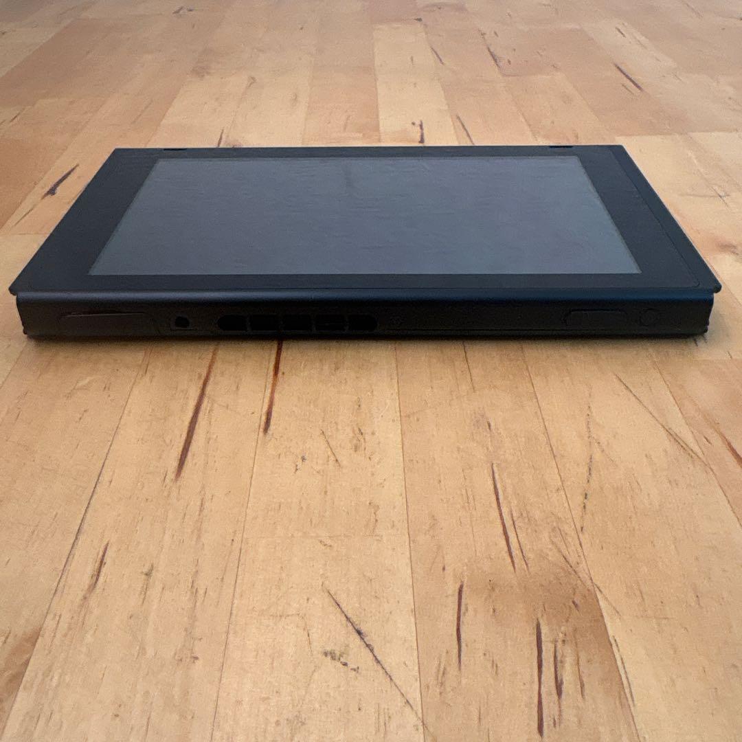 ニンテンドースイッチ　hac-001 2022年製　初期化済み　(d