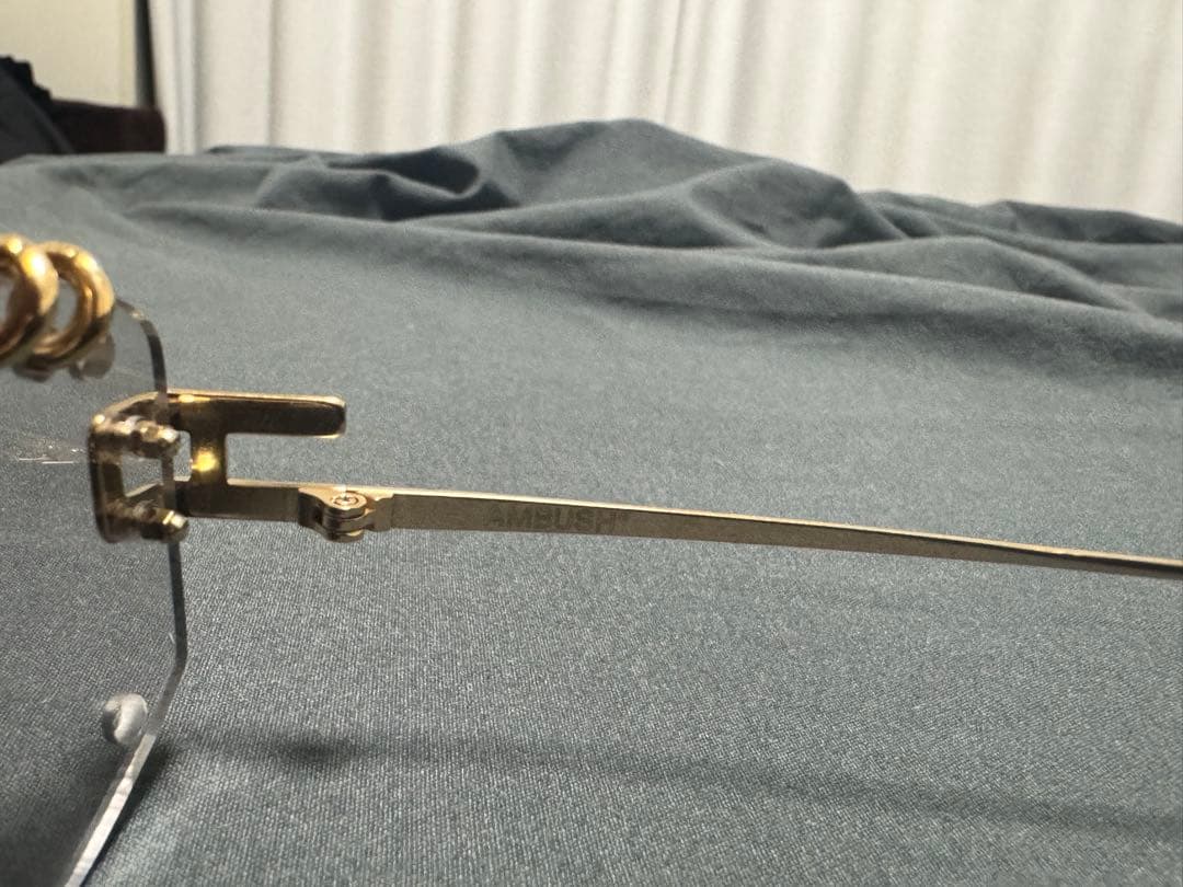 小物 AMBUSH PIERCED SUNGLASS only without box