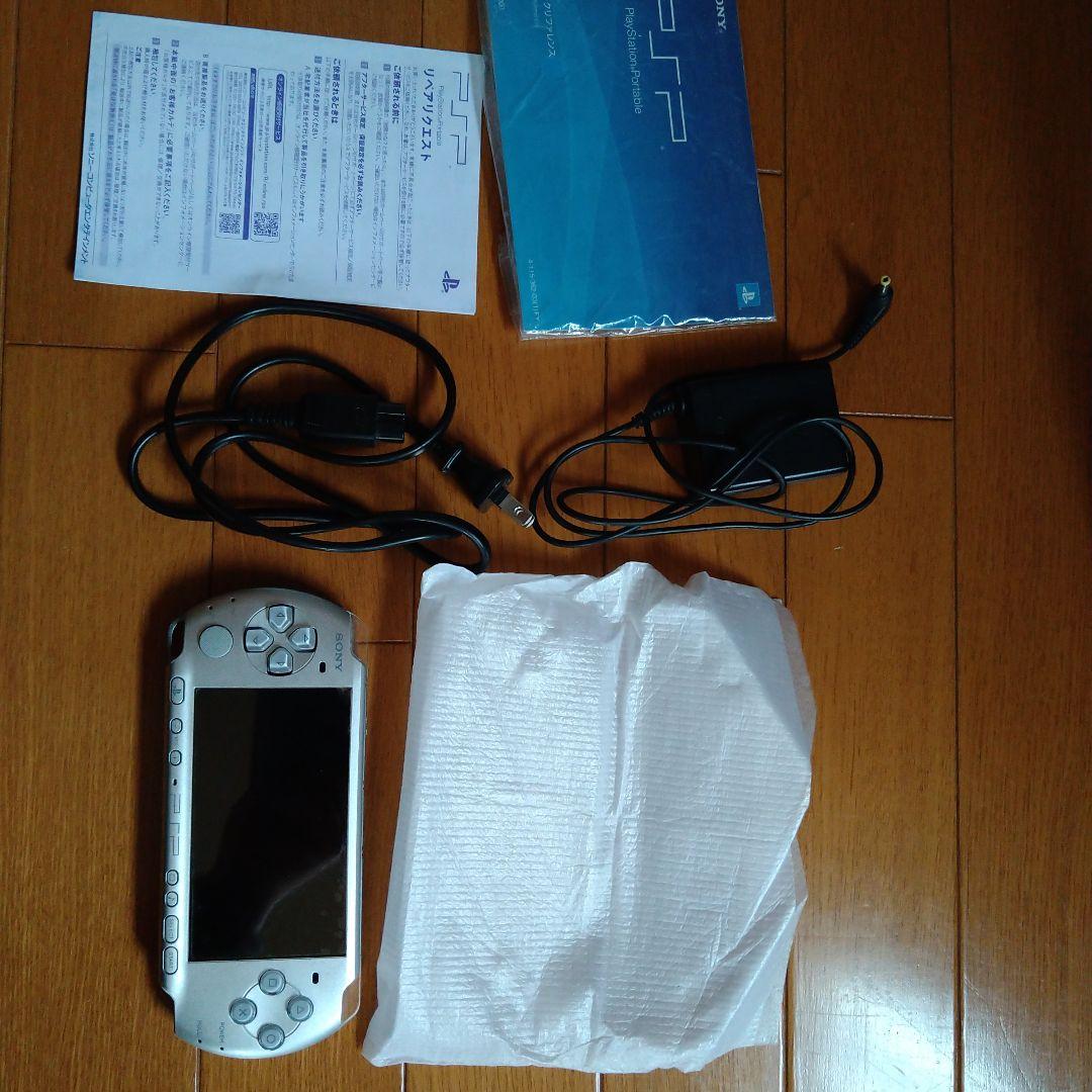 SONY PSP-3000 ミスティックシルバーソフト5本セット