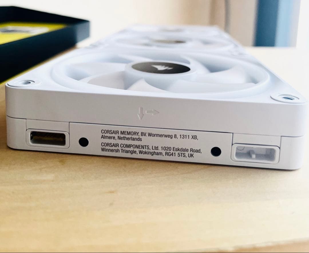 CORSAIR QX120 RGB ファン 3個セット　ホワイト①