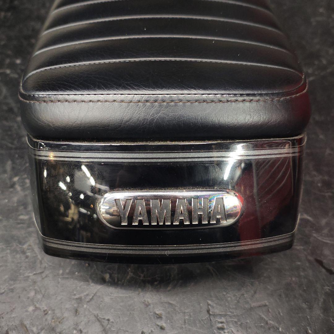 YAMAHA SR400 社外品シート