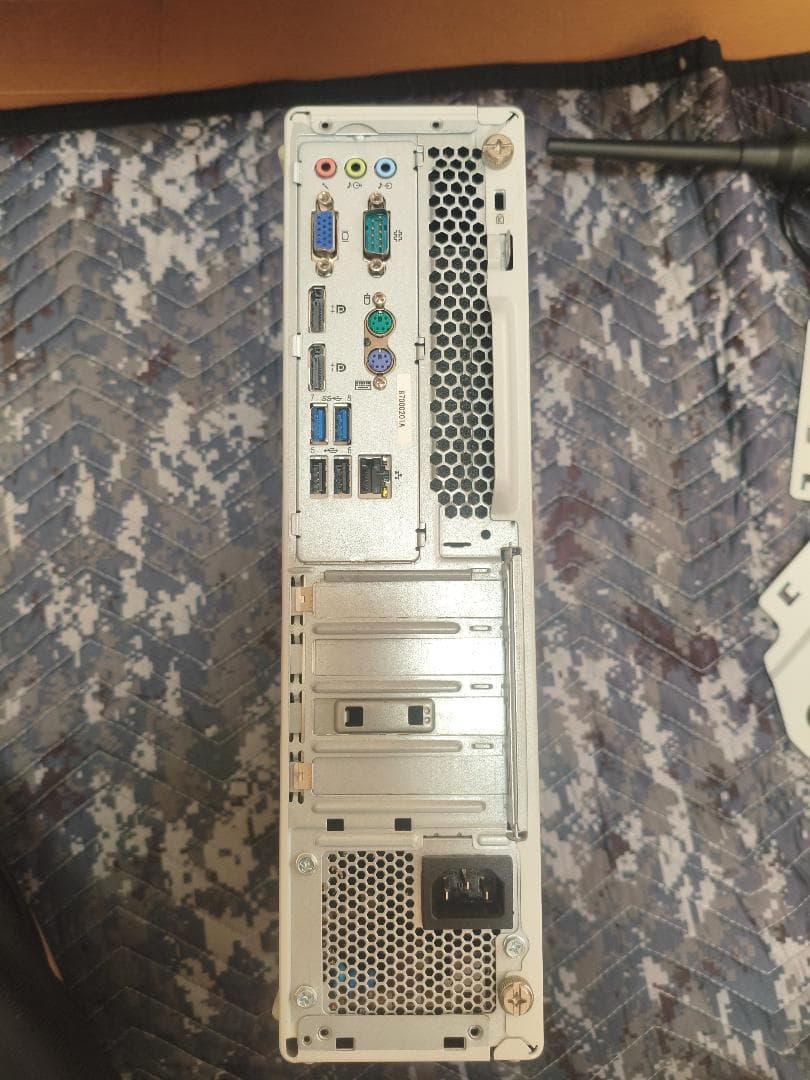 第7世代i7-7700 メモリ16G SSD256GB Office2021